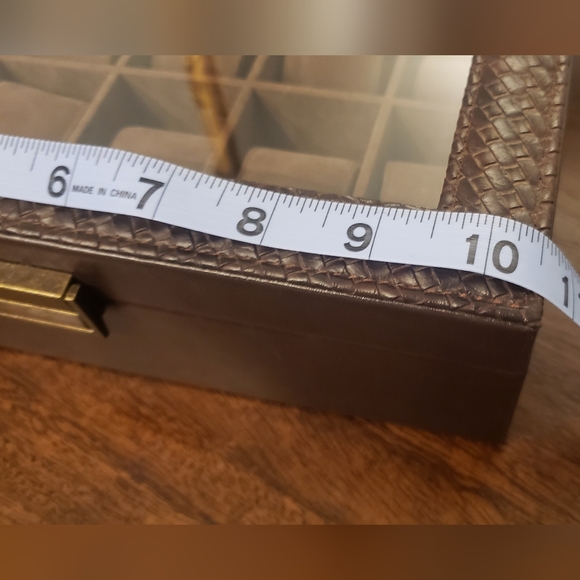 Watch Storage/Display Box - Picture 14 of 16